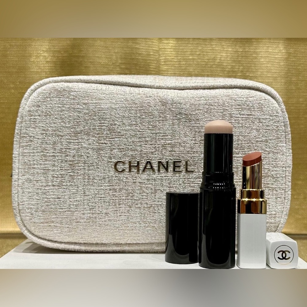 Chanel Holiday Gift Set Glow SET 2023, Chanel easy come easy glow holiday 2023